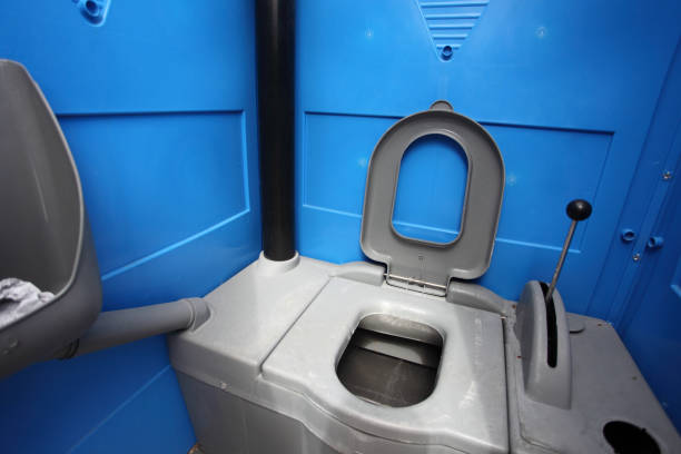 Best Deluxe Portable Toilet Rental  in Vcennes, IN